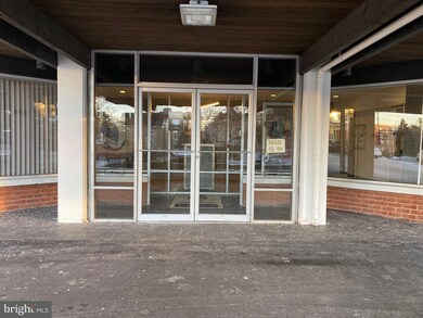 The Imperial unit 512, Baltimore, MD 21215 - photo 2