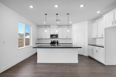 8012 Gwinn Cir, Elk Grove, CA 95757 - photo 2