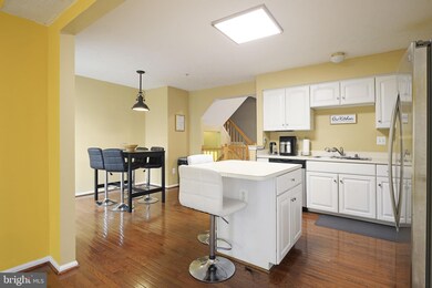 5312 Leavers Ct, Rosedale, MD 21237 - photo 7