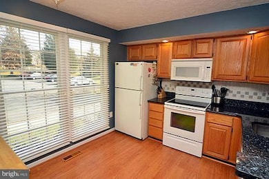 8034 Brightfield Rd, Ellicott City, MD 21043 - photo 7