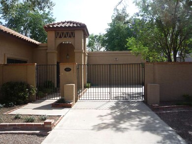 Hobson Gated drive yard