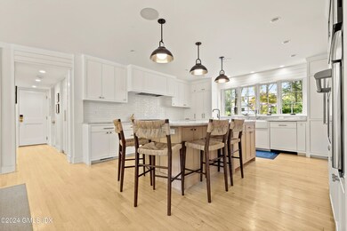 23 Laurel Ln Greenwich CT-print-016-087-