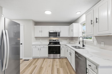 4427 W University St, Springfield, MO 65802 - photo 4