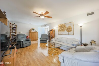 17215 N Jasmine Dr, Sun City, AZ 85373 - photo 6