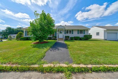 105 Miami Ct, Manchester, NH 03103 - photo 4