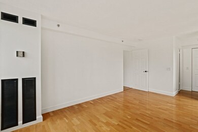 250 Hammond Pond Pkwy unit 516S, Chestnut Hill, MA 02467 - photo 7