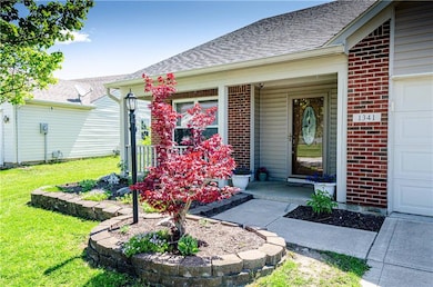 1341 Pamela Dr, Franklin, IN 46131 - photo 2