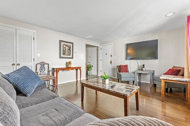 21 Lewis St unit 8, Lynn, MA 01902 - photo 2