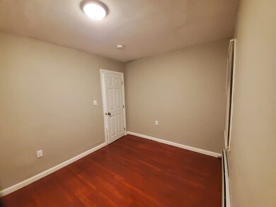 292 Tecumseh St unit 2, Fall River, MA 02721 - photo 6