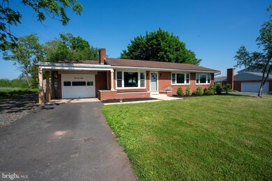 78 Winding Rd, Boyertown, PA 19512 - photo 3