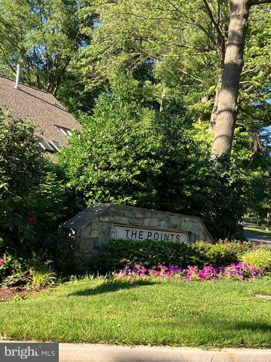 9444 Bethany Place, Montgomery Village, MD 20886 - photo 2