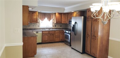 925 Rudy Ave, Mattoon, IL 61938 - photo 2