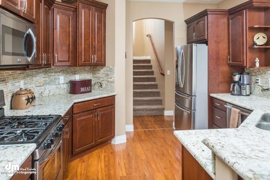 Kitchen_DMD_2635-SMALL