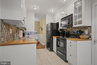 9564 Cannoneer Ct unit 101, Manassas, VA 20110 - photo 5
