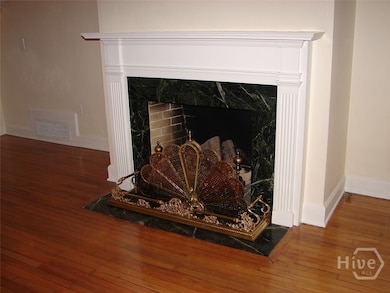 202 E 46th St, Savannah, GA 31405 - photo 4