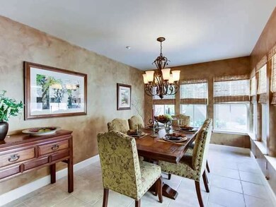 Beautiful dining room with custom skiptroweled wal