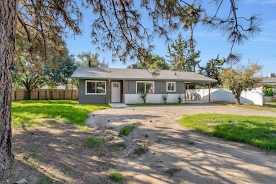 26958 John F. Kennedy Ct, Madera, CA 93637 - photo 2