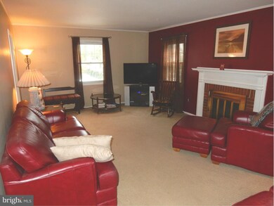 4110 Chelmont Ln, Bowie, MD 20715 - photo 3