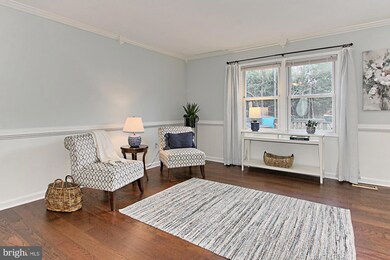 12302 Coleraine Ct, Reston, VA 20191 - photo 5
