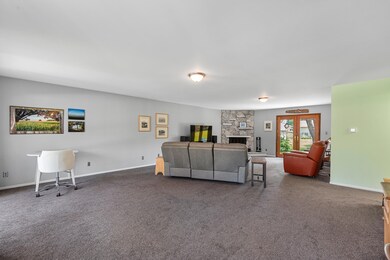 1418 Maple Dr-3