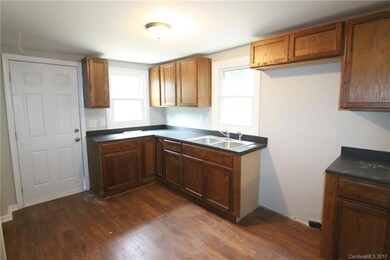 5636 Lewis Rd, Gastonia, NC 28052 - photo 5