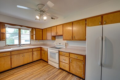 1221 N Webster St, Naperville, IL 60563 - photo 6