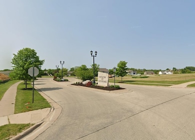 1615 Cornerstone Cir, Platteville, WI 53818 - photo 2