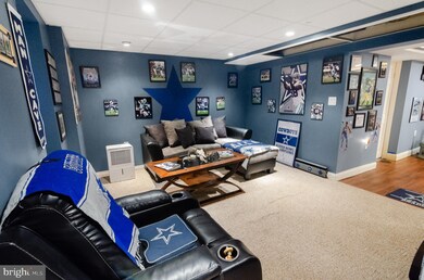 10 Monroe St, Reading, PA 19605 - photo 6