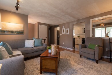 24 Swain Rd, Wilmington, MA 01887 - photo 6