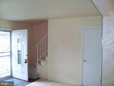 35 Fairmount Dr, Willingboro, NJ 08046 - photo 5