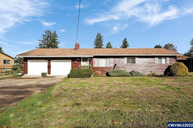 661 Elm St, Lyons, OR 97358 - photo 3