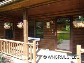 Kitchen Entry & Porch