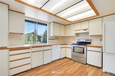 8325 229th St SW, Edmonds, WA 98026 - photo 5