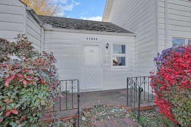 11802 Main St, Adelphi, OH 43101 - photo 5