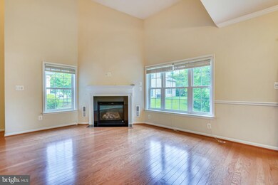 11263 Wortham Crest Cir, Manassas, VA 20109 - photo 5