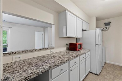 703 Camelback Ct, Mays Landing, NJ 08330 - photo 2