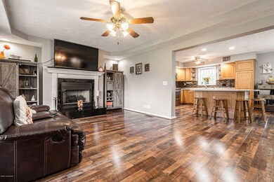 338 Kingswood Drive-24