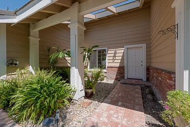 1998 Morning View Ct, Thousand Oaks, CA 91362 - photo 3