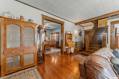 309 Tremont St, Lincoln, IL 62656 - photo 5