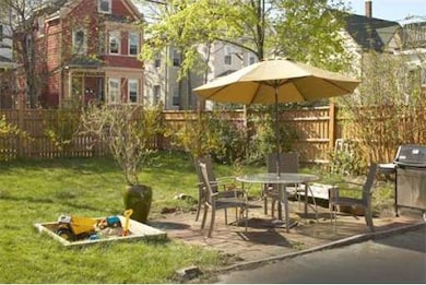 16 Bowdoin St, Somerville, MA 02143 - photo 7