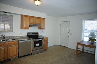 94 Bogman St, Providence, RI 02905 - photo 5