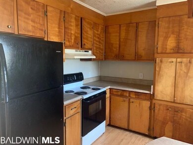 490 Chapman Rd, Atmore, AL 36502 - photo 6