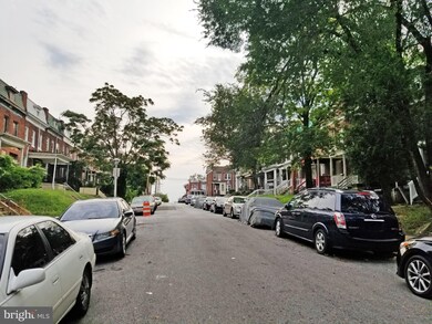 2827 Hilldale Ave, Baltimore, MD 21215 - photo 4