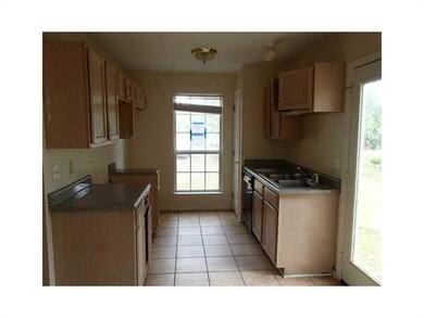Kitchen. 6