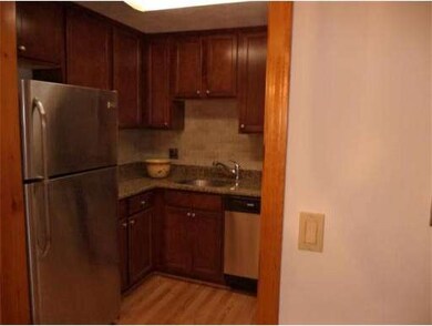 53 Fountain Ln unit 9, South Weymouth, MA 02190 - photo 2