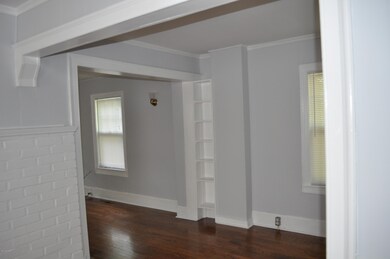 209 W Catherine St, Milford, PA 18337 - photo 6