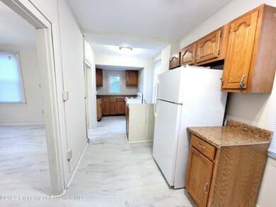 301 S Main St, Blakely, PA 18452 - photo 4