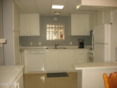 5535 Bar S Kitchen