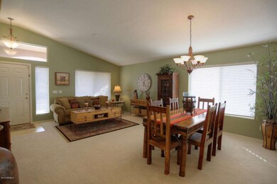 Living / Dining