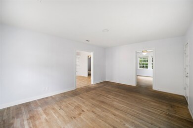 3227 Tampa St, Houston, TX 77021 - photo 3